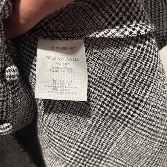 VERONICA BEARD plaid short sleeve button down blouse - Picture 3 of 6